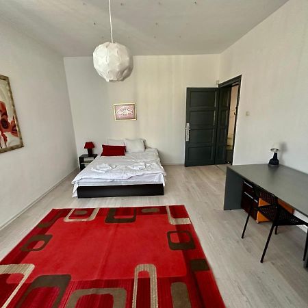 Downtown Delight By Lmg Apartment โซเฟีย ภายนอก รูปภาพ